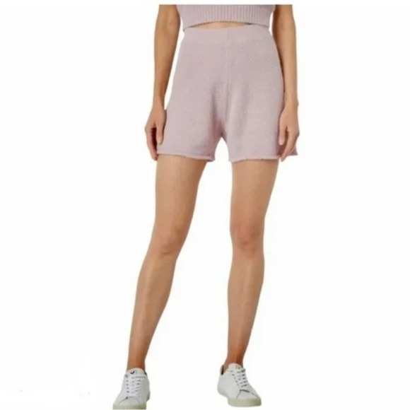 NEW BCBG Generation fuzzy soft knit english rose high waisted shorts - Picture 1 of 5